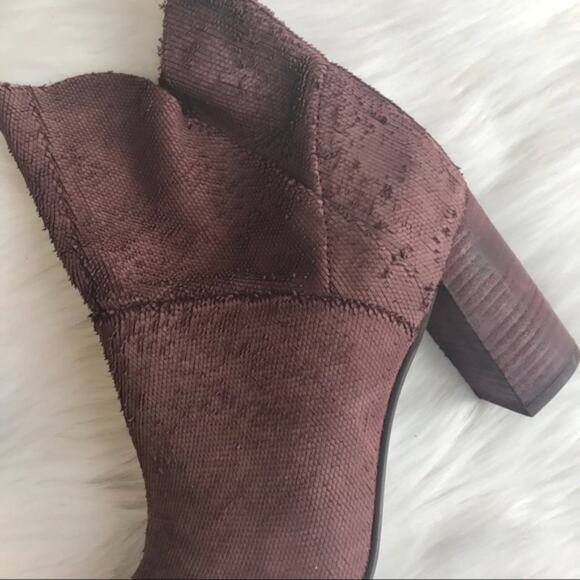 Anthropologie Burgundy Suede Ankle Boots - Picture 6 of 8